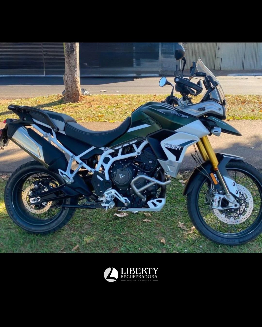Triumph Tiger 900 Rally Pro 2021 Km 24.000 Prata $ 37.000 (2)